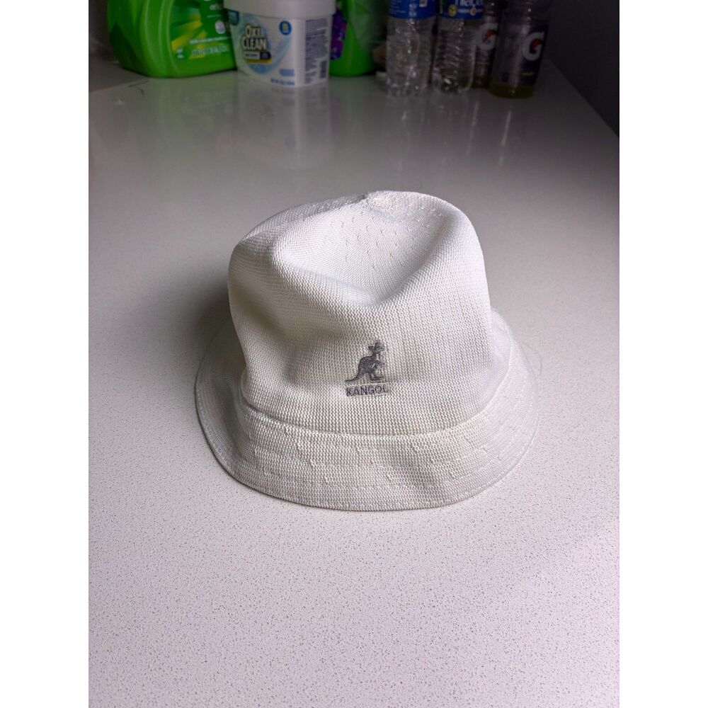 Kangol Kids Large White Knit Bucket Hat Embroidered Logo